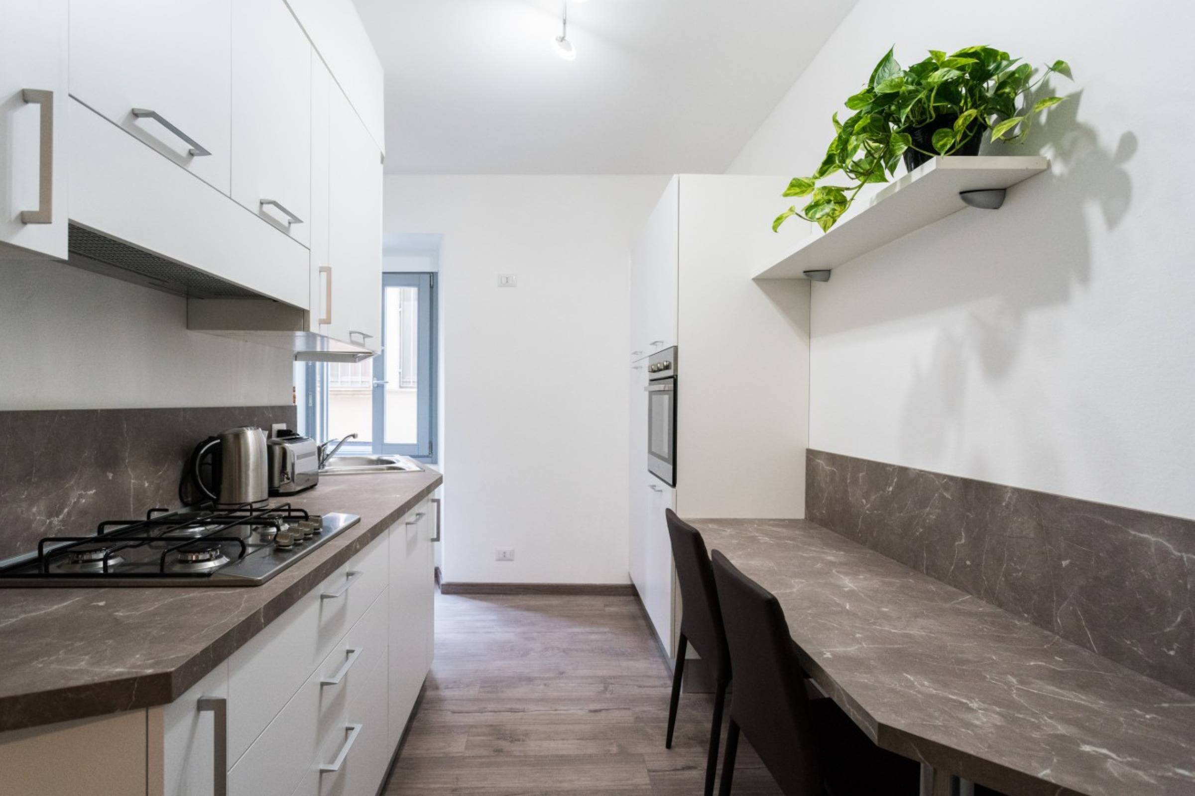 rent-all-como_apartment-central-modern3