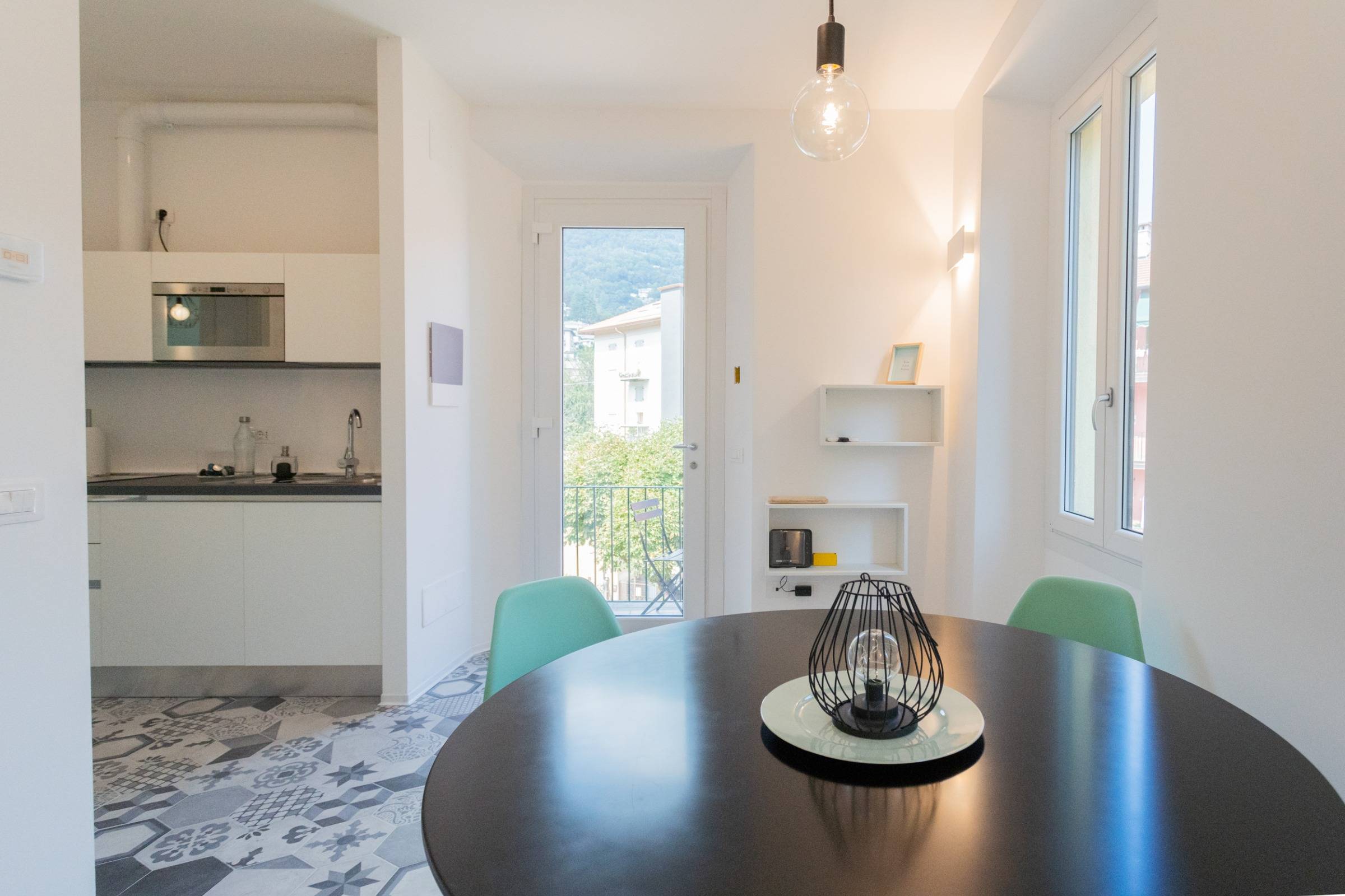 rent-all-como_apartment-colazione-da-tiffany3
